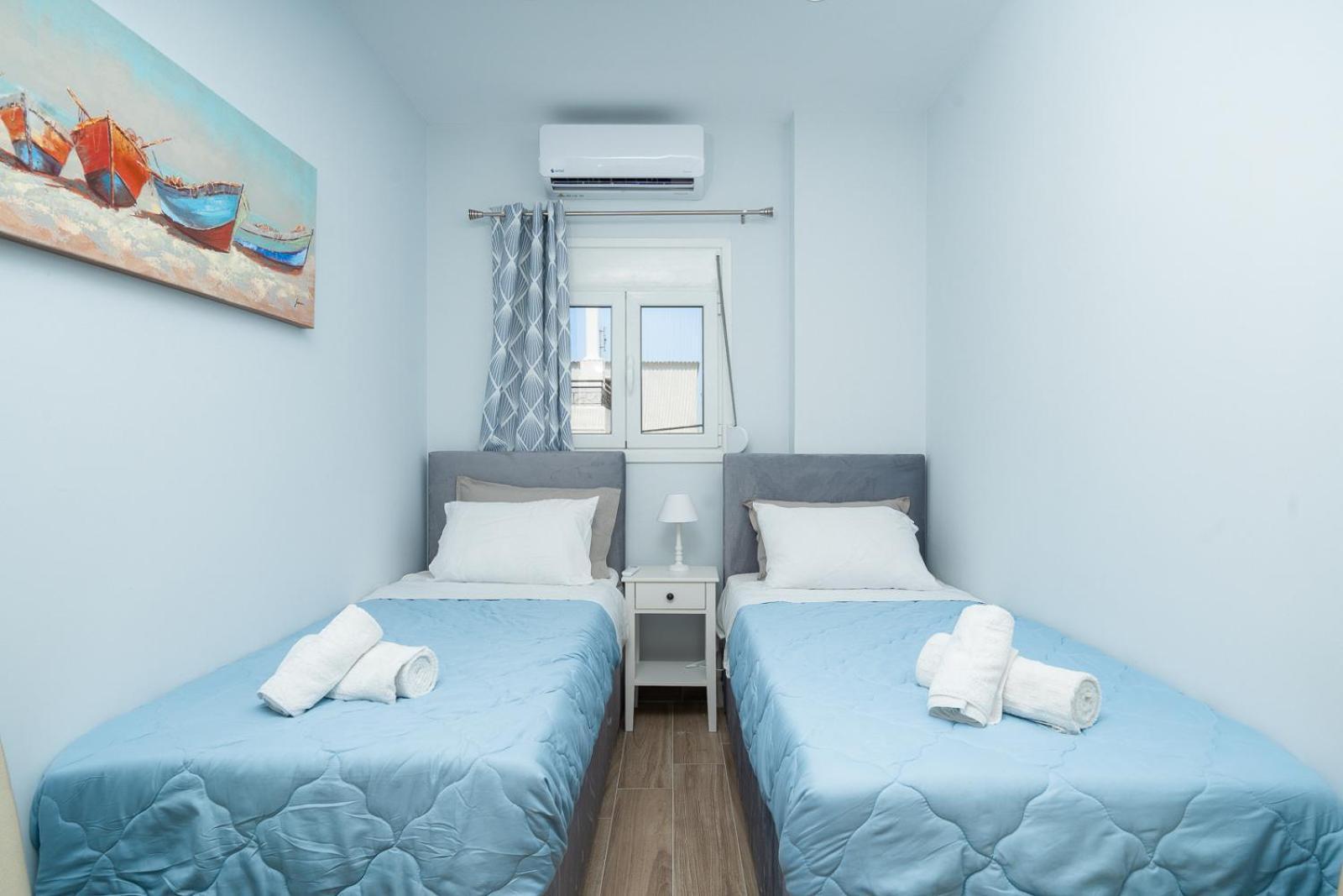 Artemis Bay Apartments Near Sea And Airport Extérieur photo